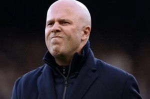 PP电子游戏官网-利物浦主帅斯洛特回应质疑：执教一年半夺英超冠军|欧冠|马赛|荷兰教练|荷兰_新浪体育_新浪新闻