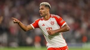 记者：格纳布里今夏无意离队而是决心留下，其经纪人未在探索市场